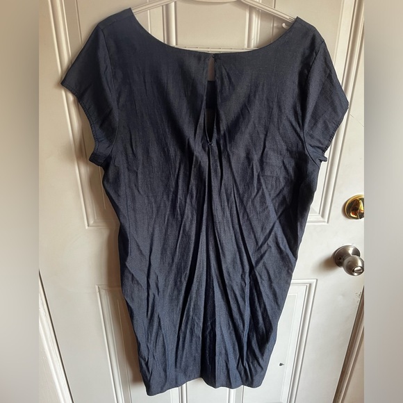 George | Jean Dress - Picture 9 of 11